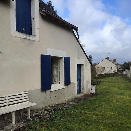 Maison Plain Pied, 2 Chambres, Longere Typique , Fraiche, Dans Bourg Avec Tous Commerces Luçay-le-Mâle Екстериор снимка