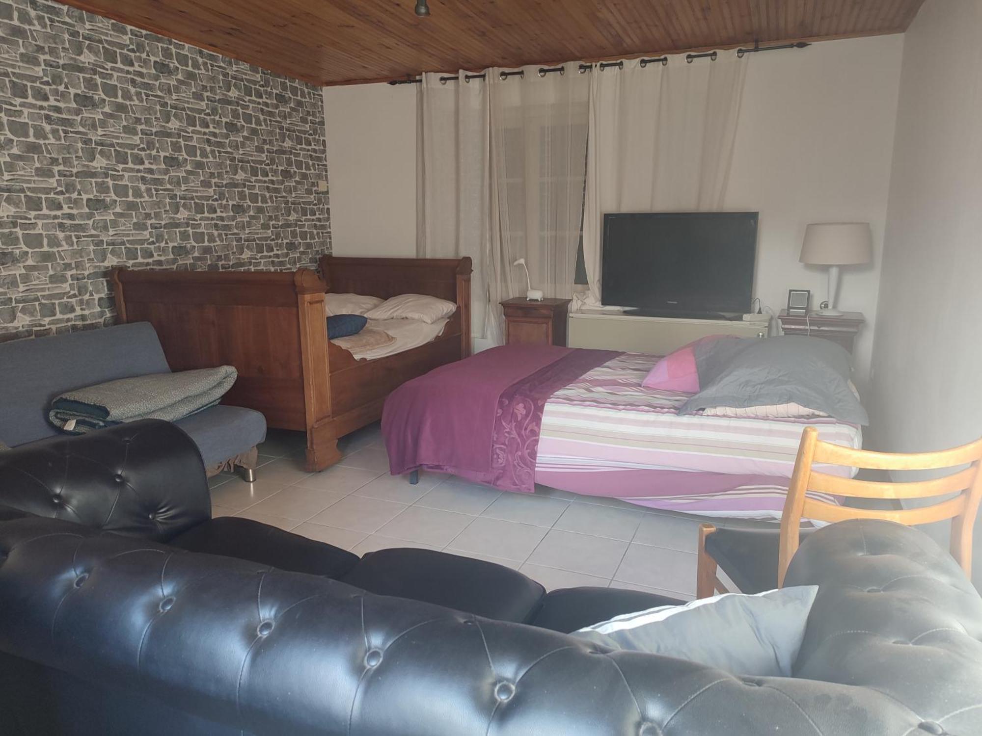 Maison Plain Pied, 2 Chambres, Longere Typique , Fraiche, Dans Bourg Avec Tous Commerces Luçay-le-Mâle Екстериор снимка