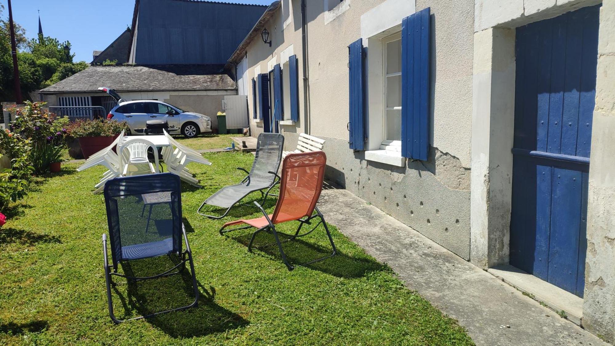 Maison Plain Pied, 2 Chambres, Longere Typique , Fraiche, Dans Bourg Avec Tous Commerces Luçay-le-Mâle Екстериор снимка