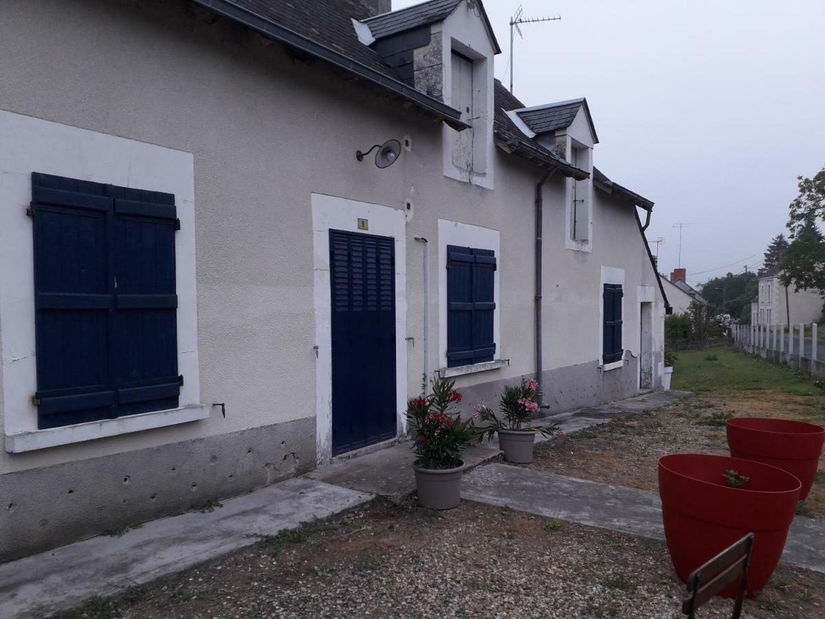 Maison Plain Pied, 2 Chambres, Longere Typique , Fraiche, Dans Bourg Avec Tous Commerces Luçay-le-Mâle Екстериор снимка